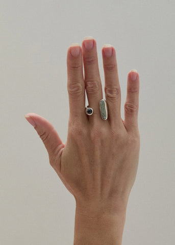 Figura Ring in Silver - Hernán Herdez