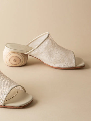 Milla Mule in Natural Jute  - Huma Blanco